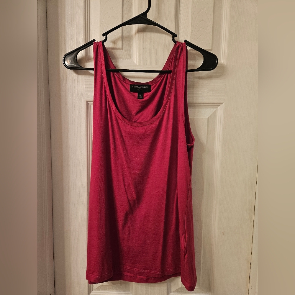 Banana Republic Pink Sleeveless Tank Top - Like New